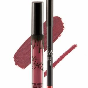Kylie Cosmetics Makeup - Kylie Jenner Velvet Lip Kit ROSIE Kylie Cosmetics Makeup - Kylie Jenner Velvet Lip Kit ROSIE